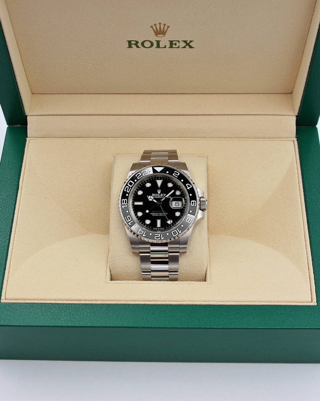 Часы Rolex GMT-Master Bruce Wayne