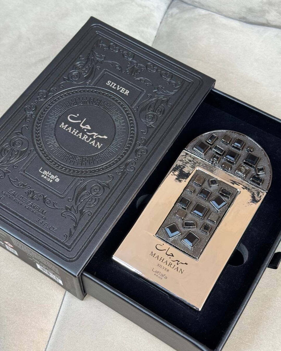 Парфюм Lattafa MAHARJAN