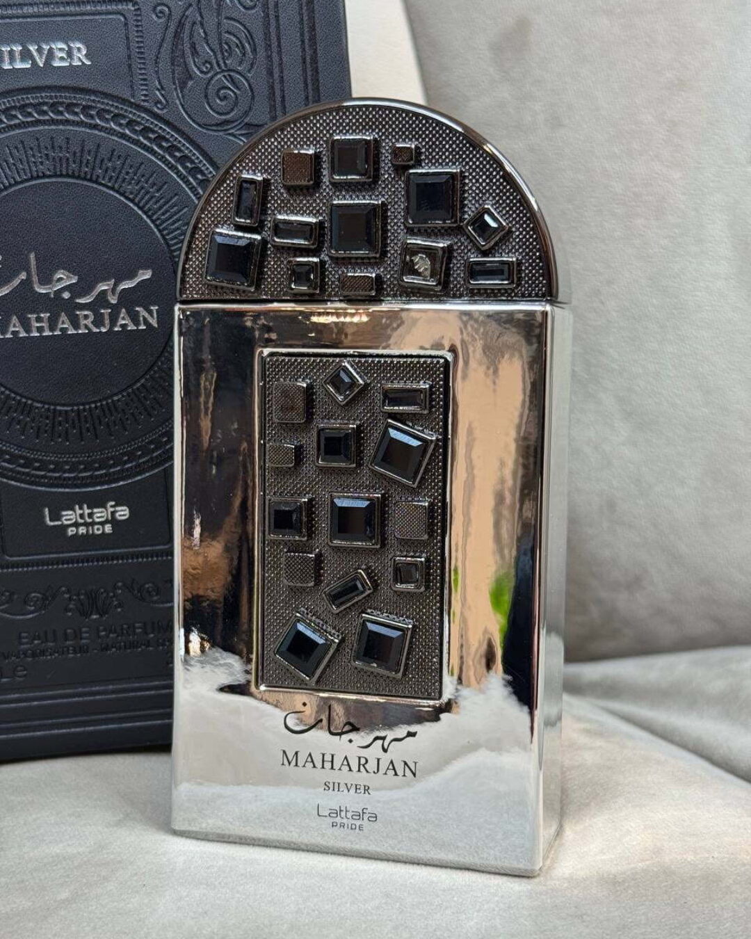 Парфюм Lattafa MAHARJAN