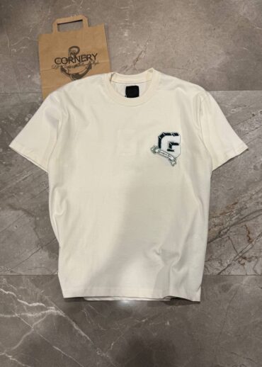 Футболка Givenchy