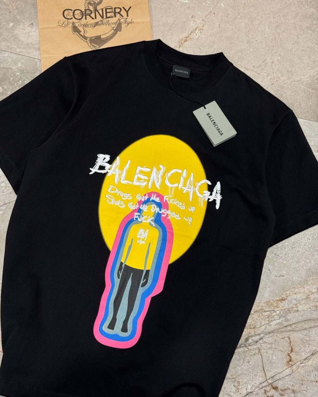 Футболка Balenciaga