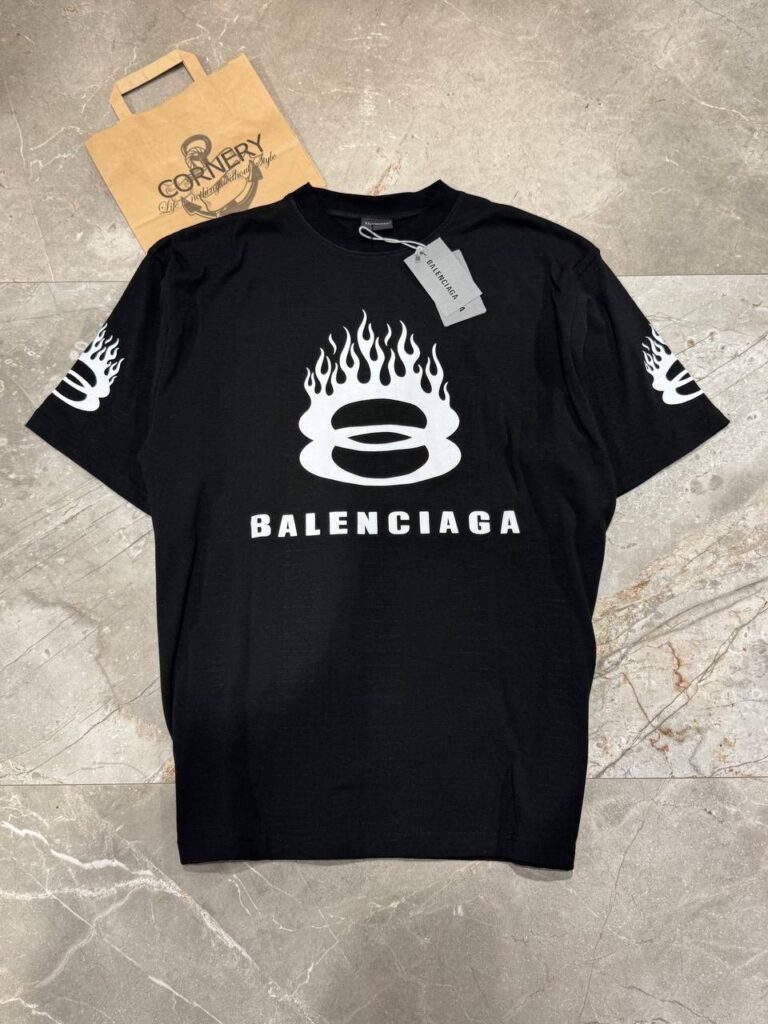 Футболка Balenciaga