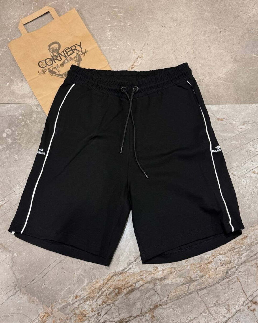 Костюм Balenciaga