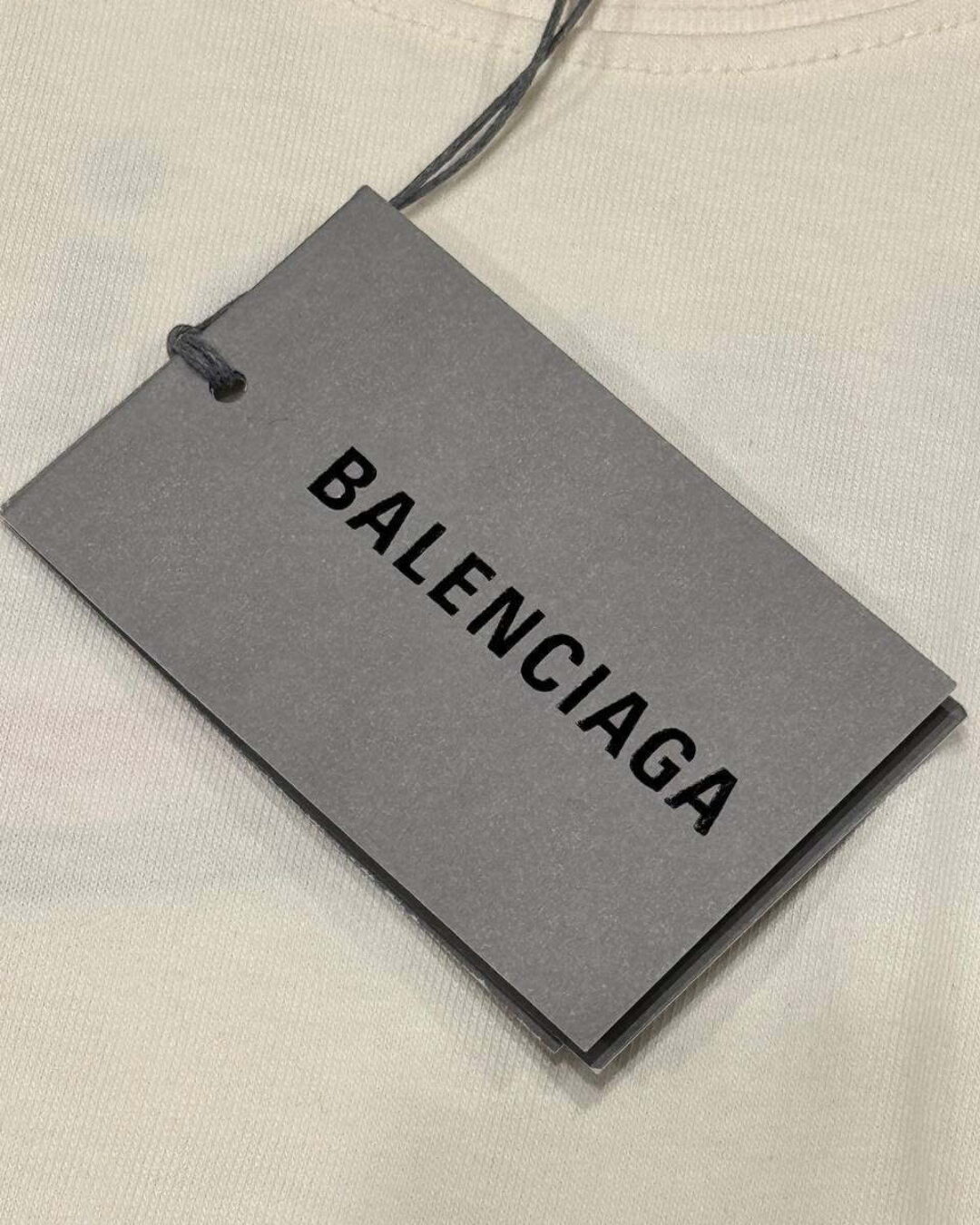 Футболка Balenciaga — фото 6