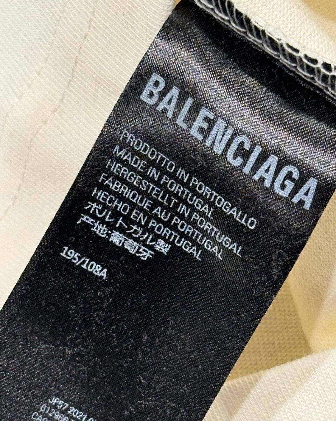 Футболка Balenciaga — фото 9