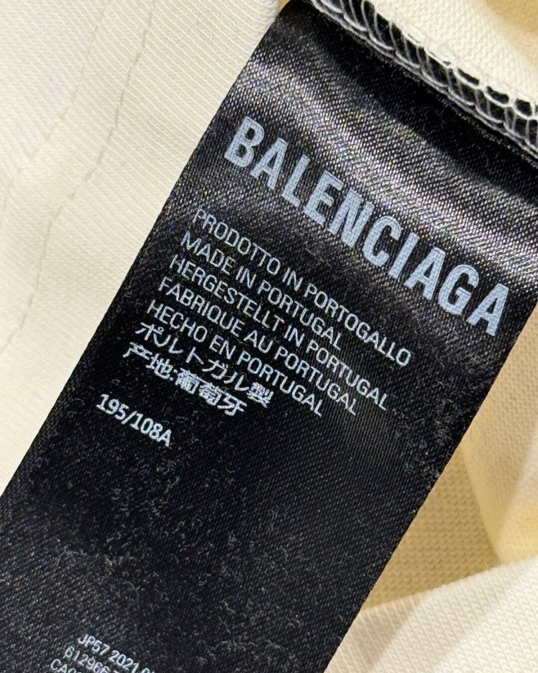 Футболка Balenciaga