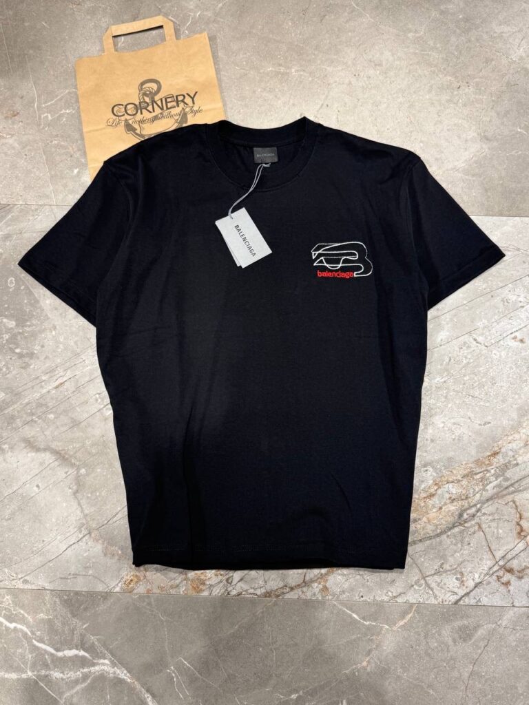 Футболка Balenciaga S25