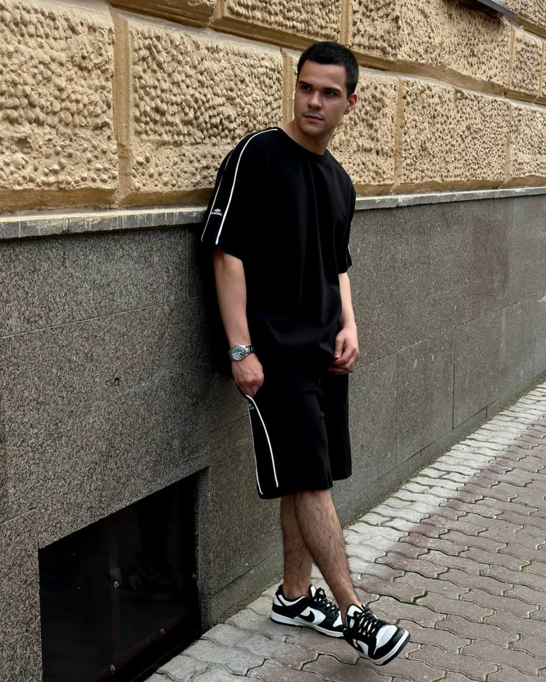 Летний костюм Balenciaga