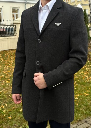 Пальто Prada