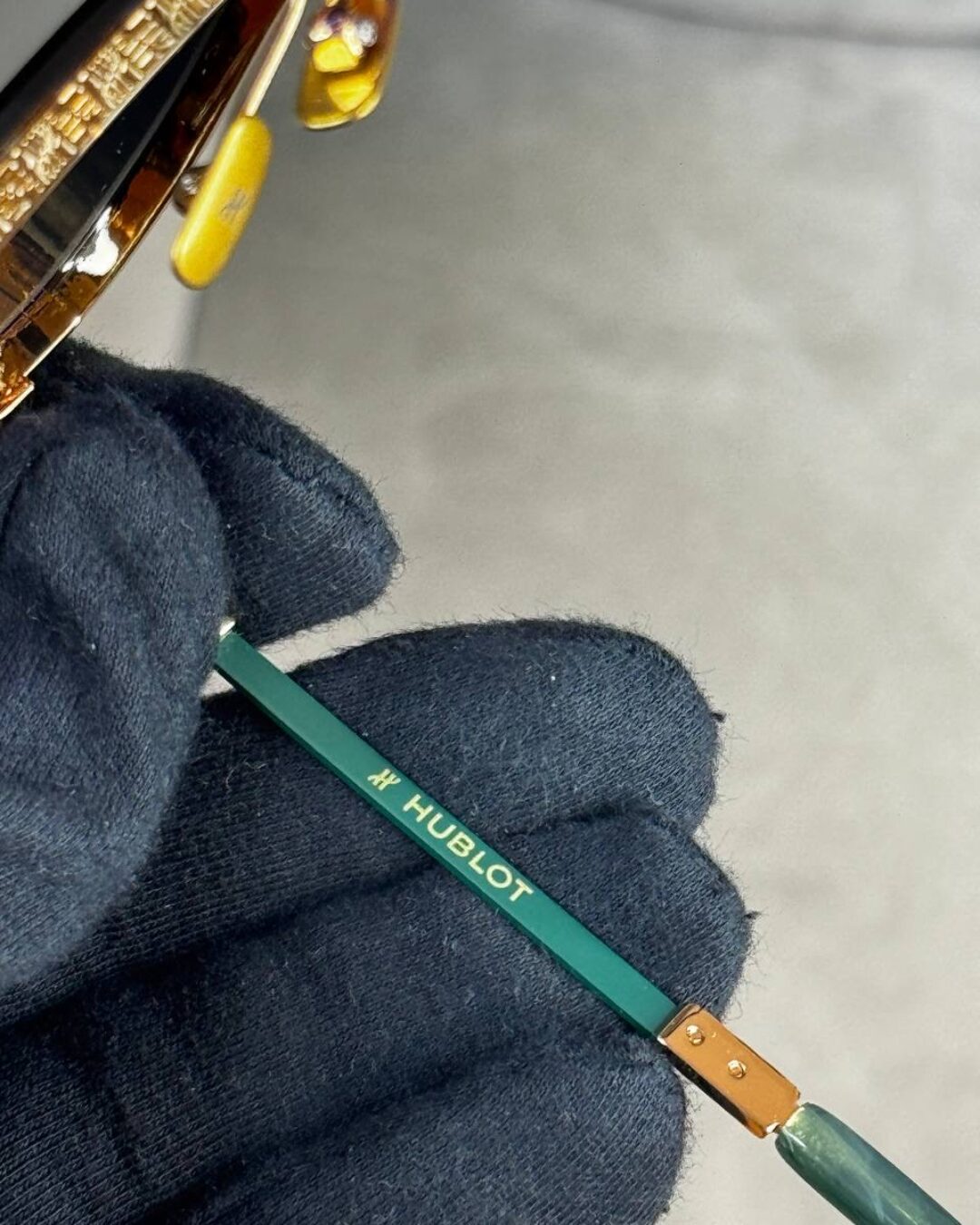 Очки Hublot