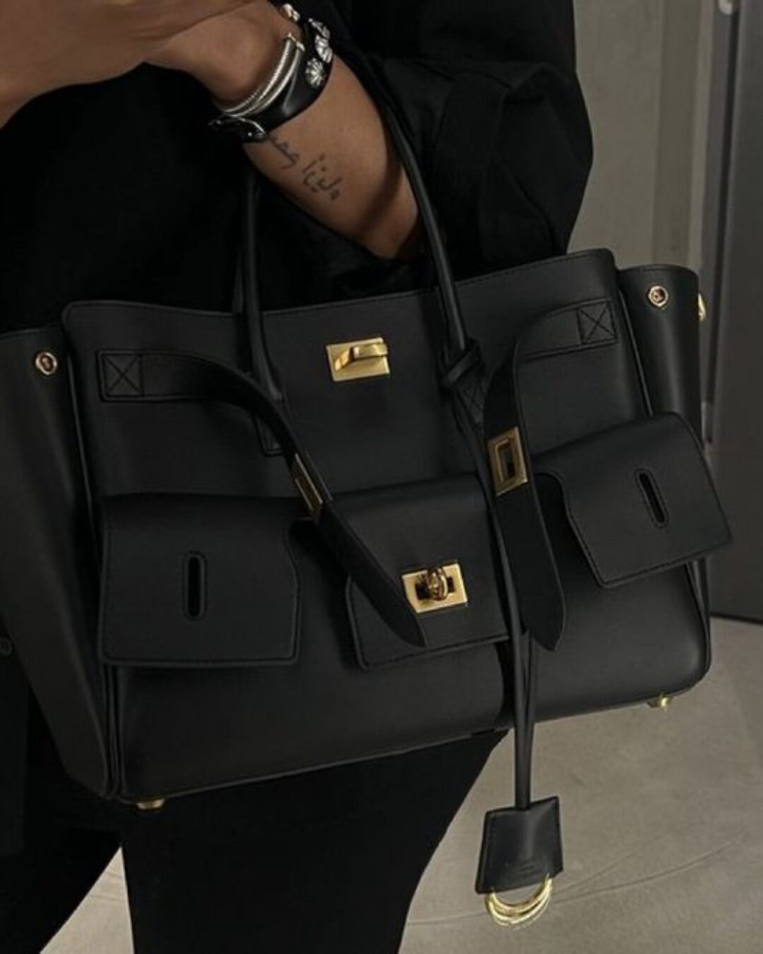 Сумка Balenciaga Bel Air Medium