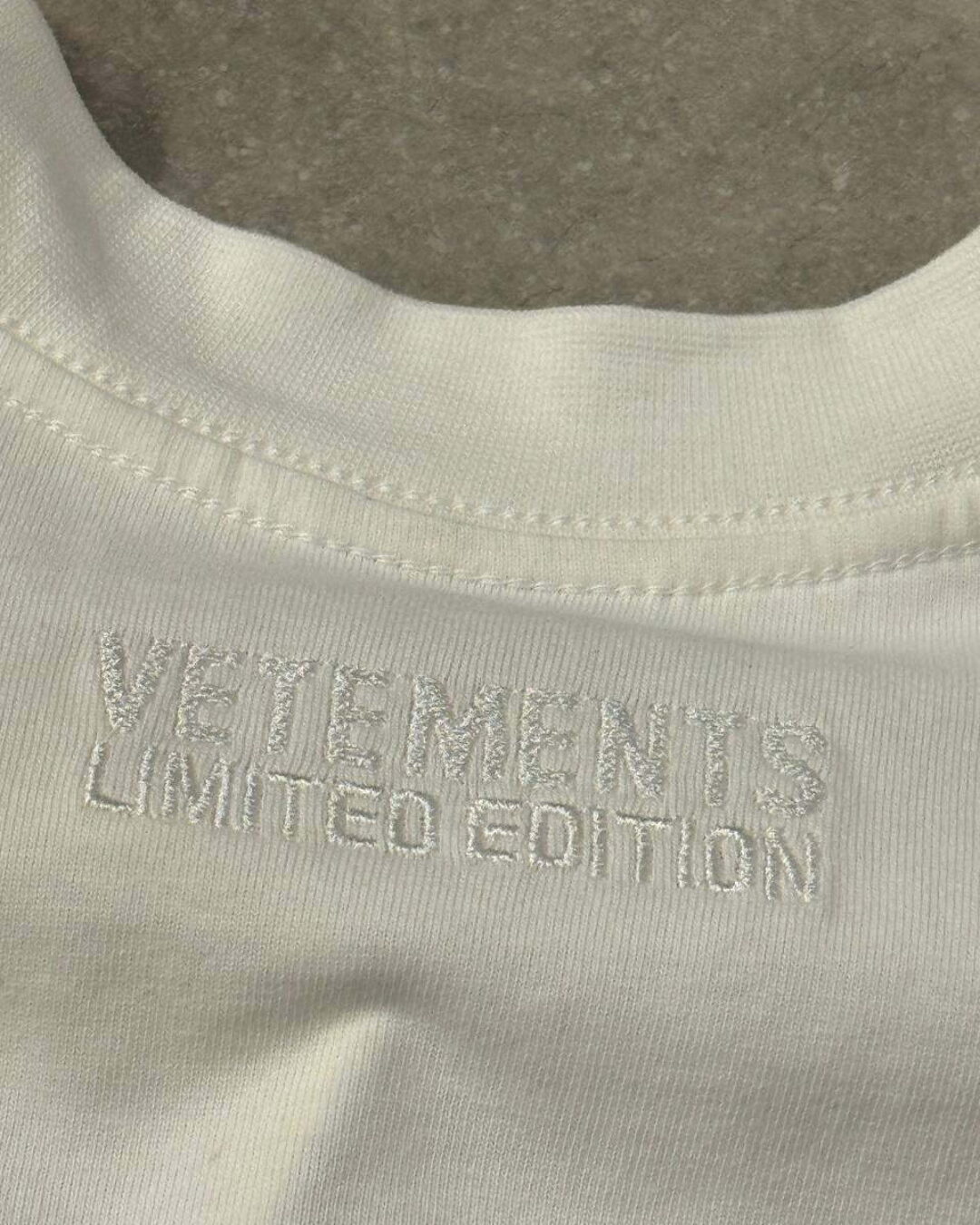 Футболка Vetements VET — фото 7