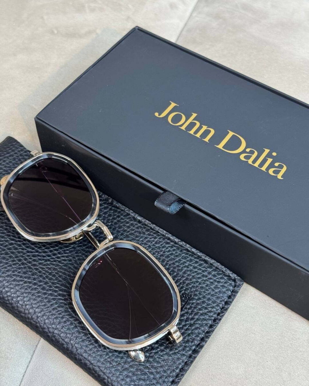 Очки John Dalia