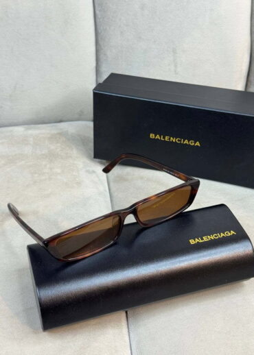 Очки Balenciaga