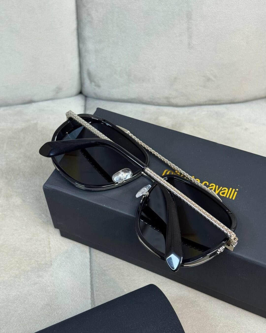 Очки Roberto Cavalli