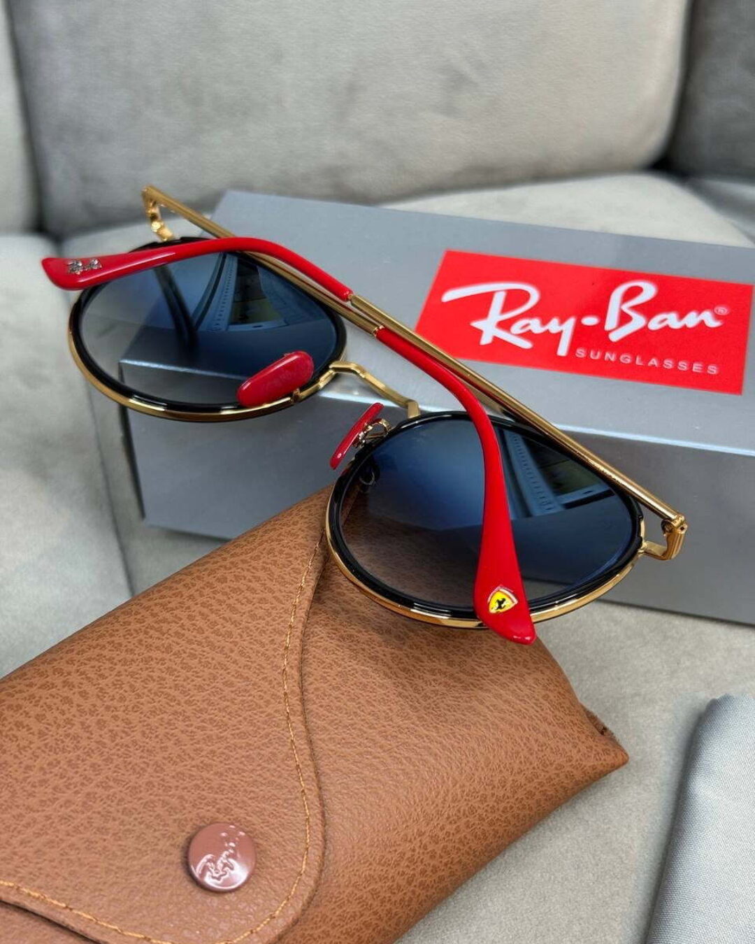 Очки Ray Ban х Ferrari
