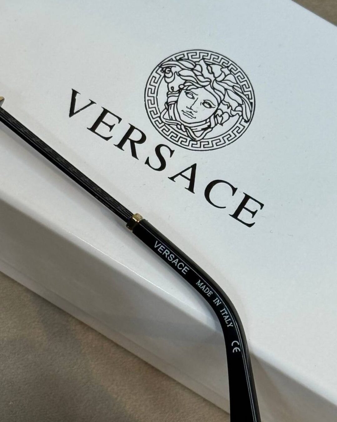 Очки Versace