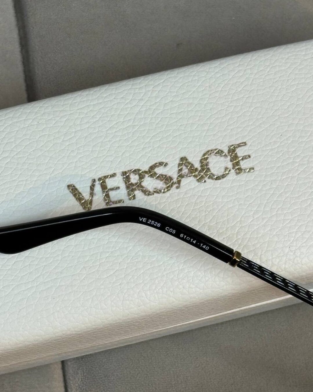 Очки Versace