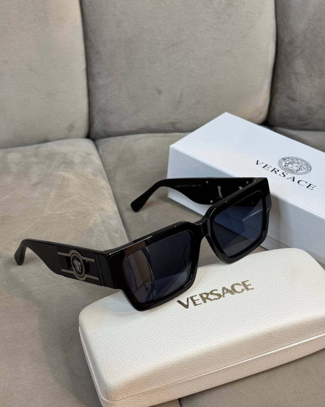 Очки Versace