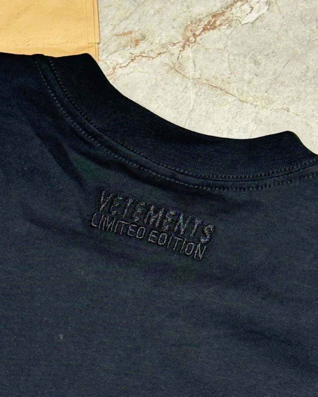 Футболка Vetements Cherry — фото 9