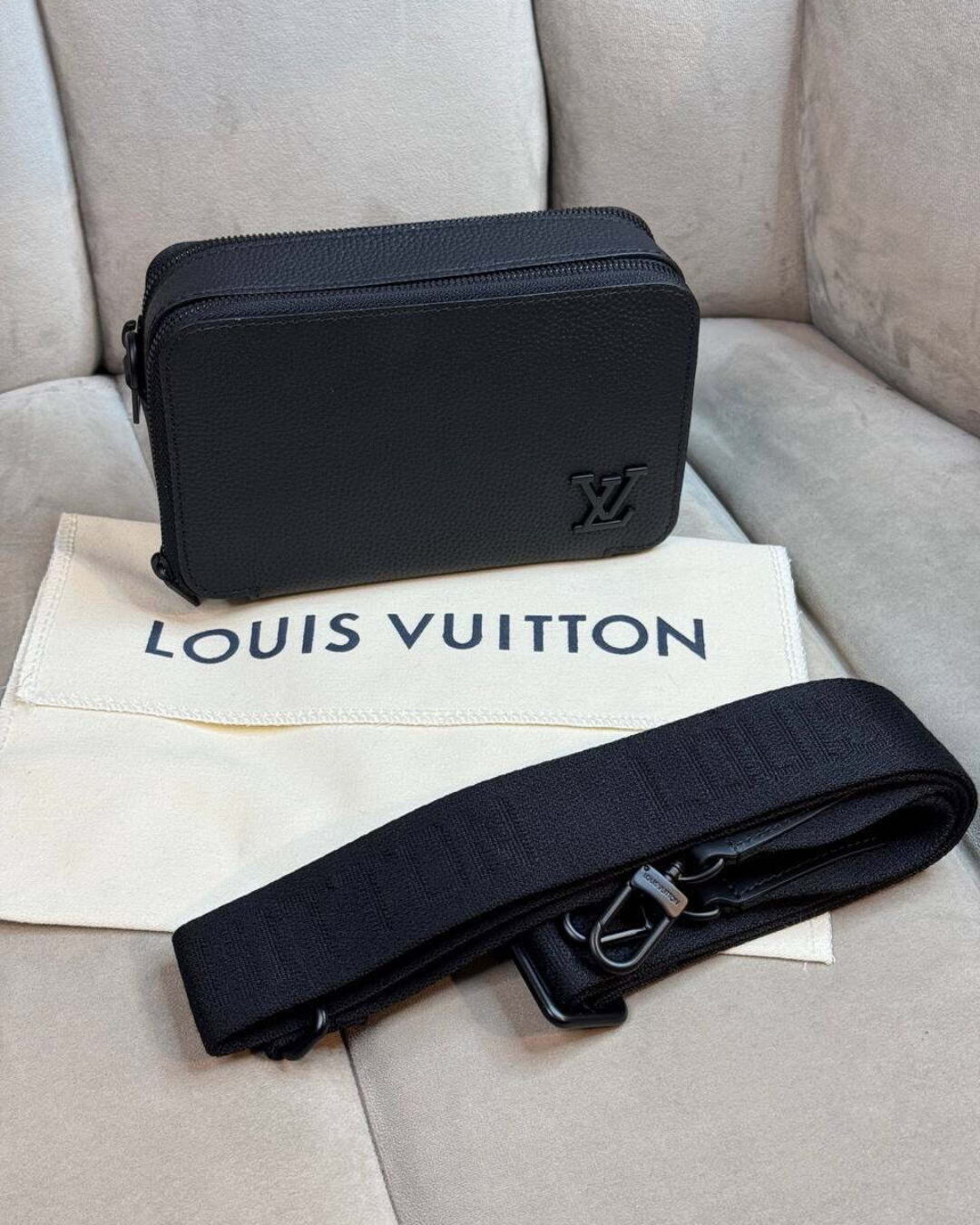 Сумка Louis Vuitton