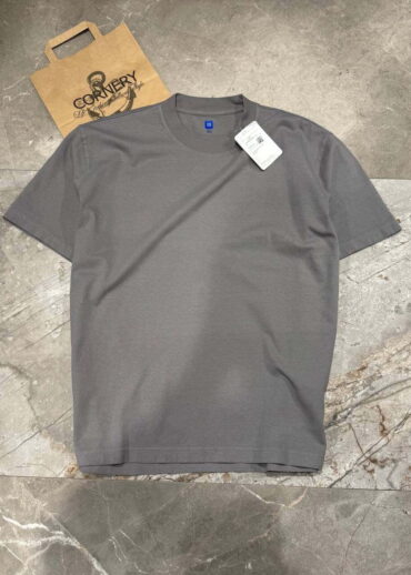 Футболка Gap x Yeezy