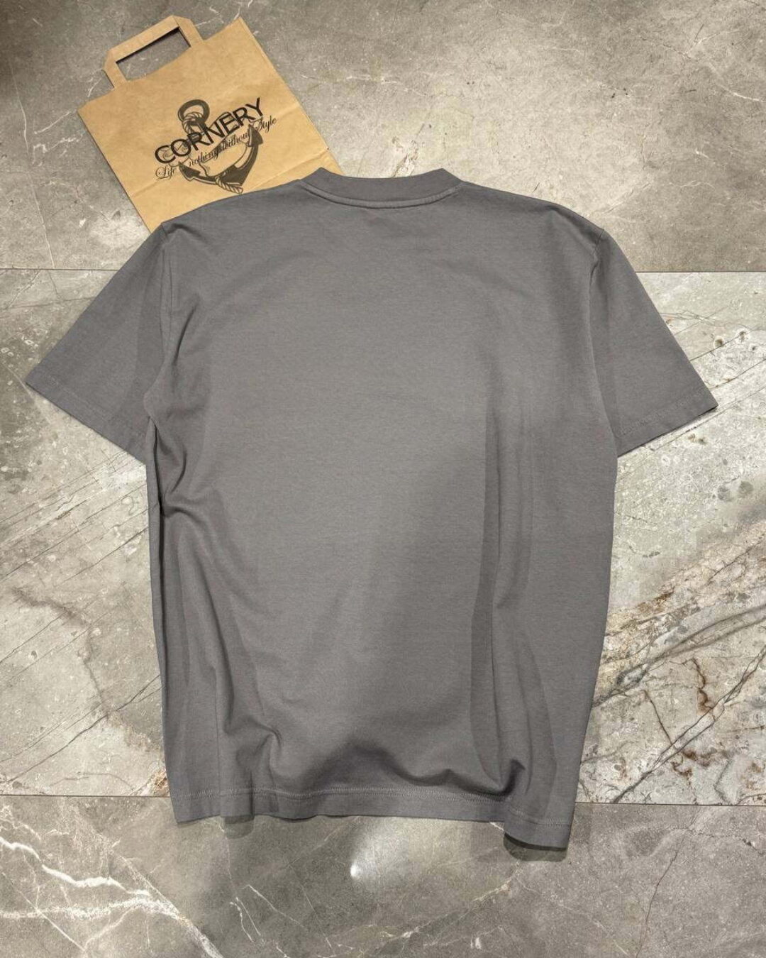 Футболка Gap x Yeezy