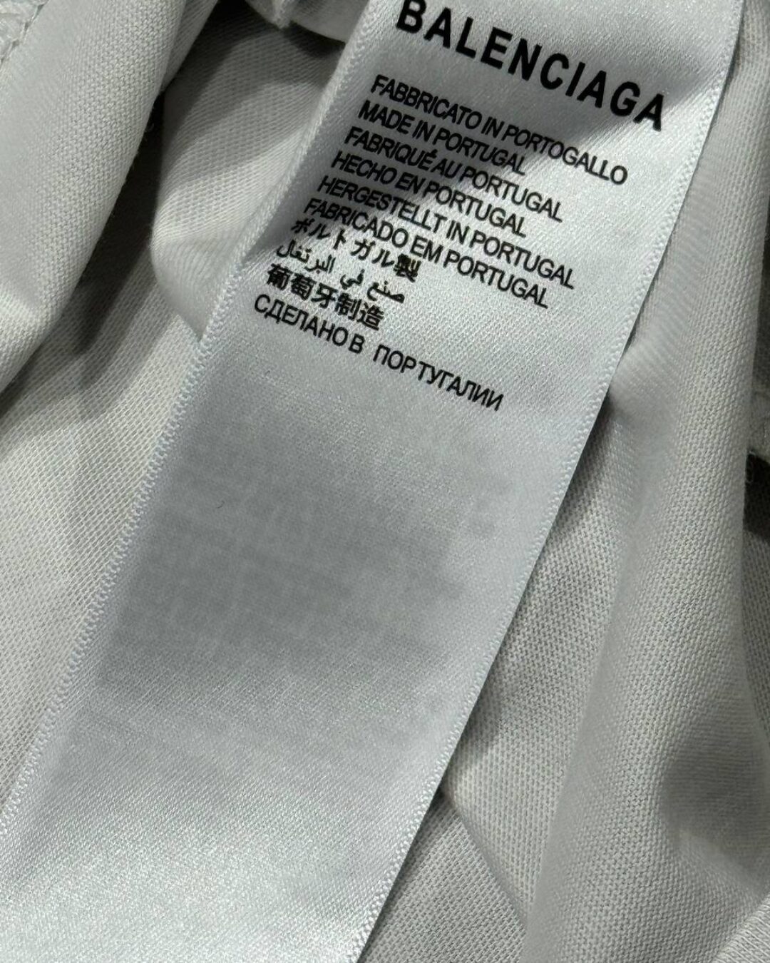 Футболка Balenciaga