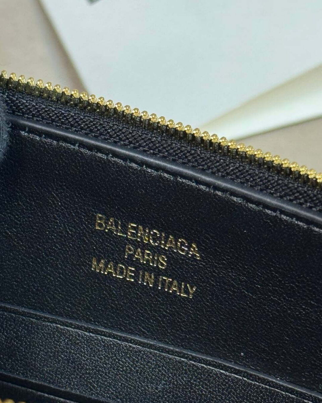 Сумка Balenciaga Rodeo Sling Pochette