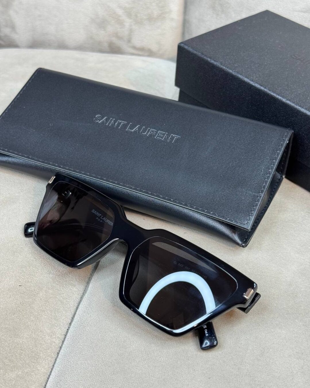 Очки Saint Laurent
