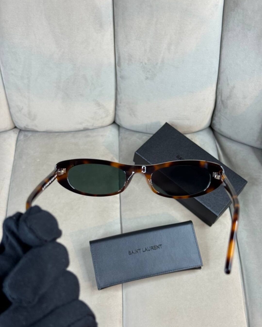Очки Saint Laurent