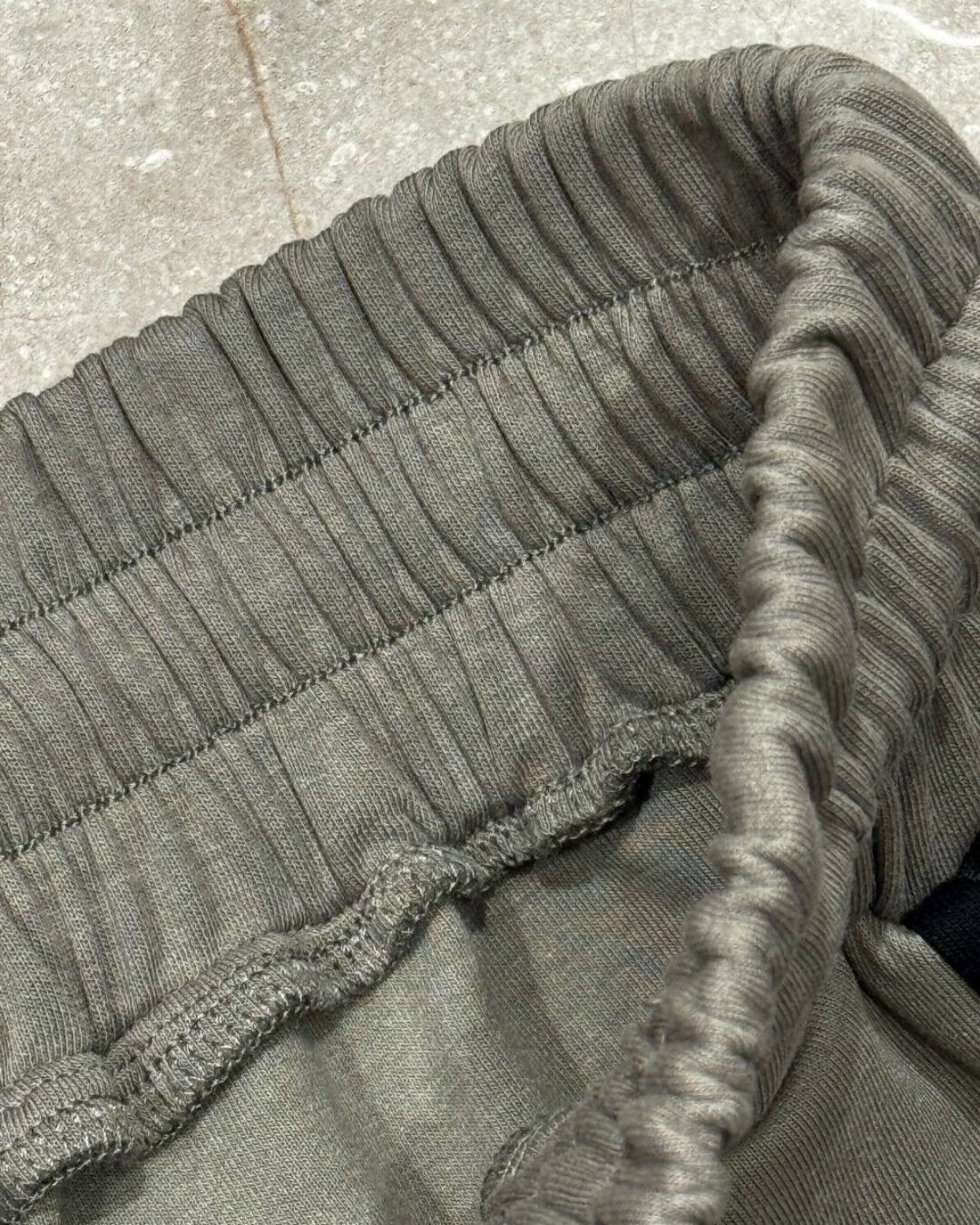 Спортивные штаны Fear Of God