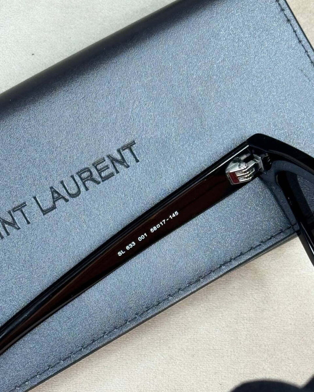 Очки Saint Laurent — фото 6