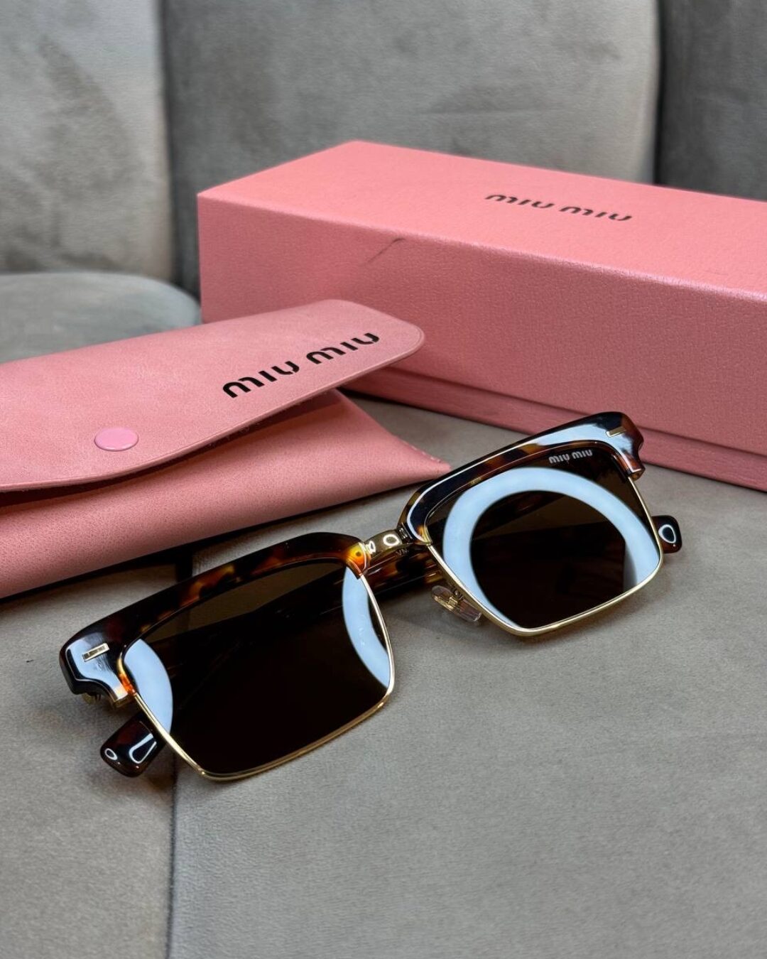 Очки Miu Miu