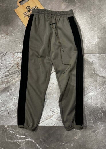 cc0aff57-bfa8-4b12-b4af-2af4dd710686-1