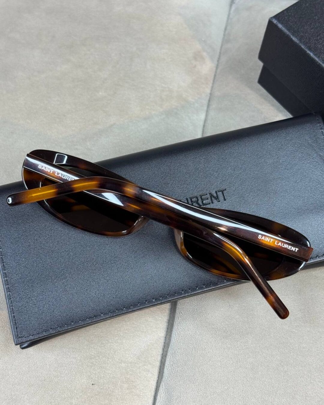 Очки Saint Laurent