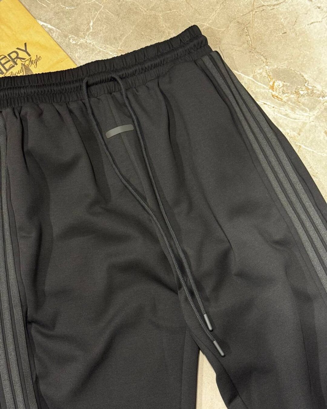 Спортивные штаны Fear Of God