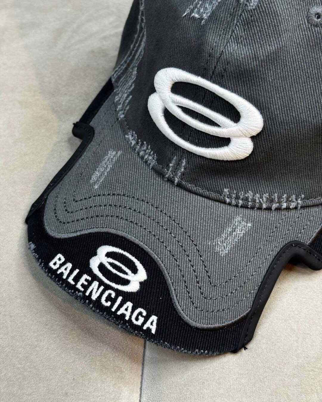 Кепка Balenciaga