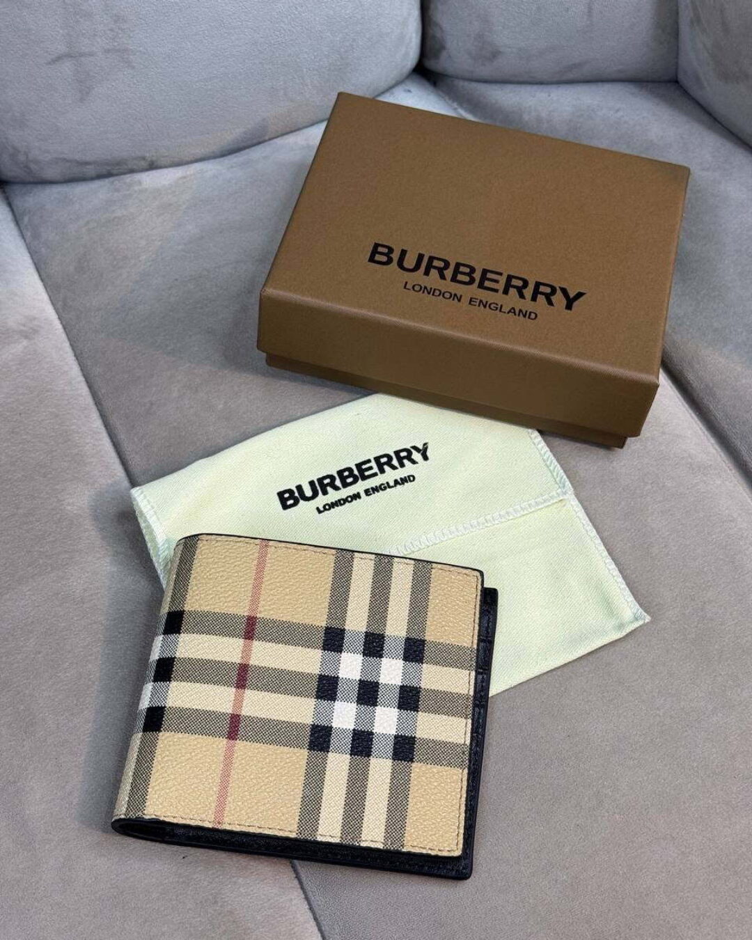 Кошелек Burberry