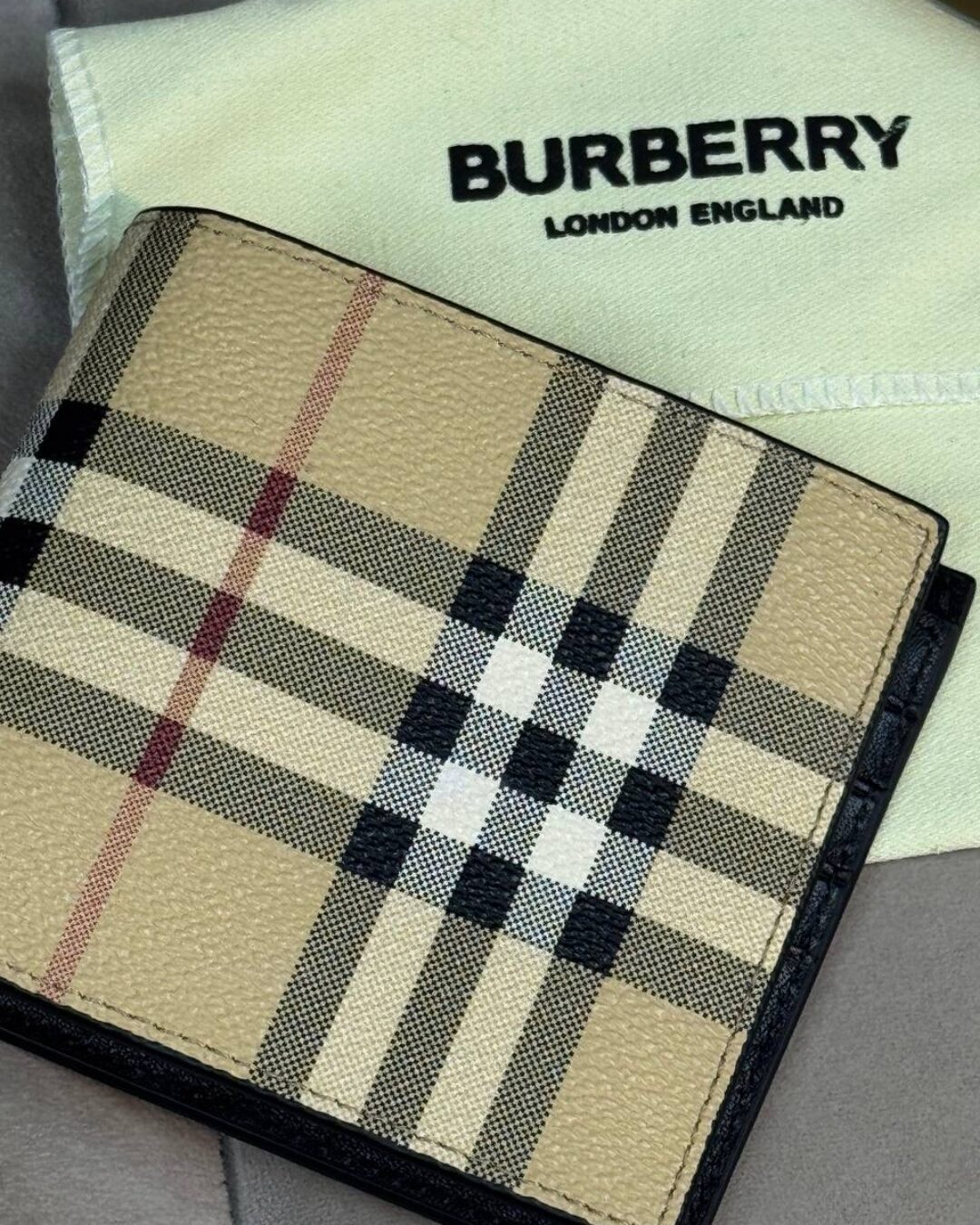 Кошелек Burberry