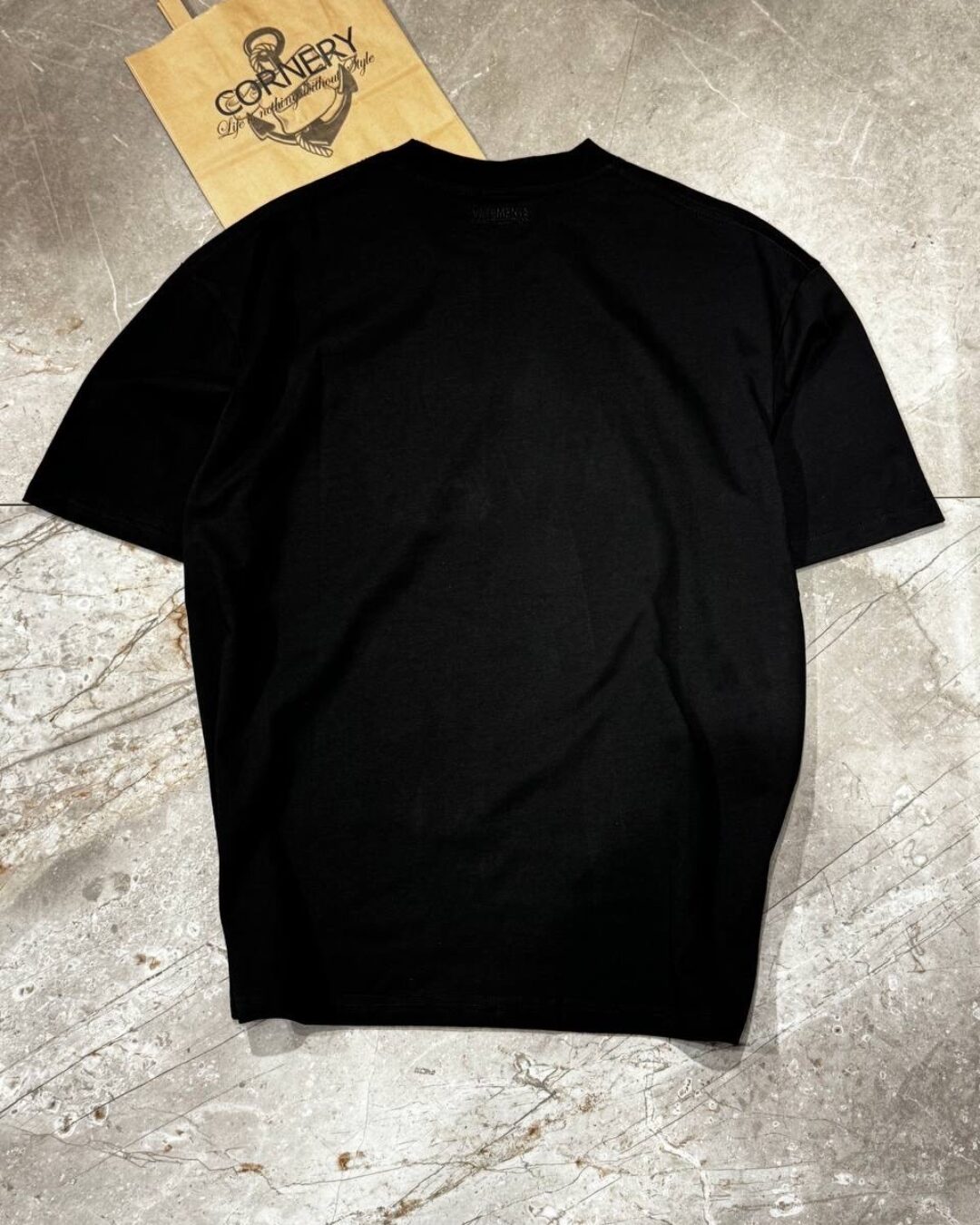 Футболка Vetements