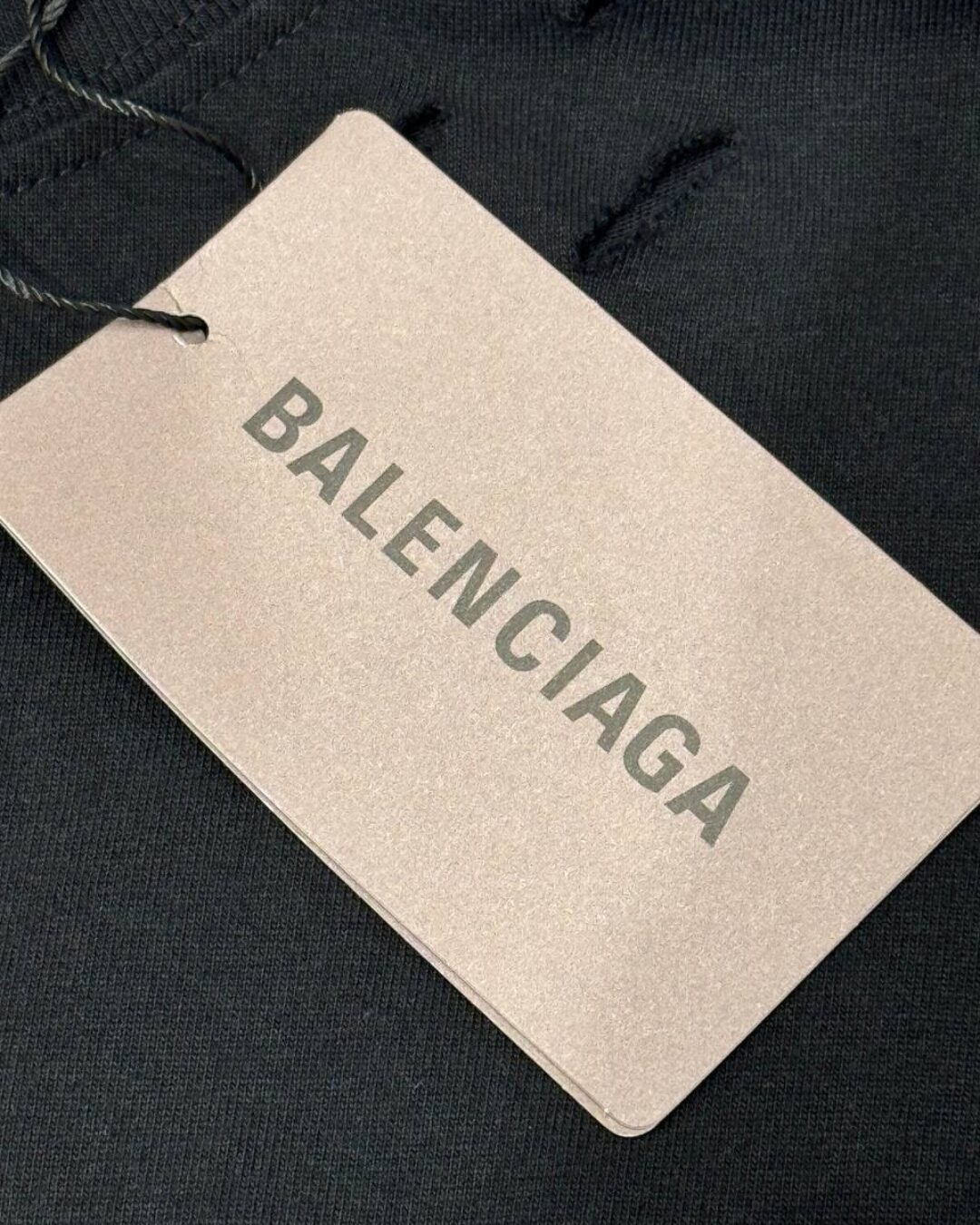 Футболка Balenciaga
