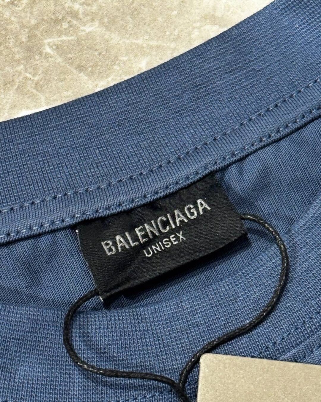 Футболка Balenciaga