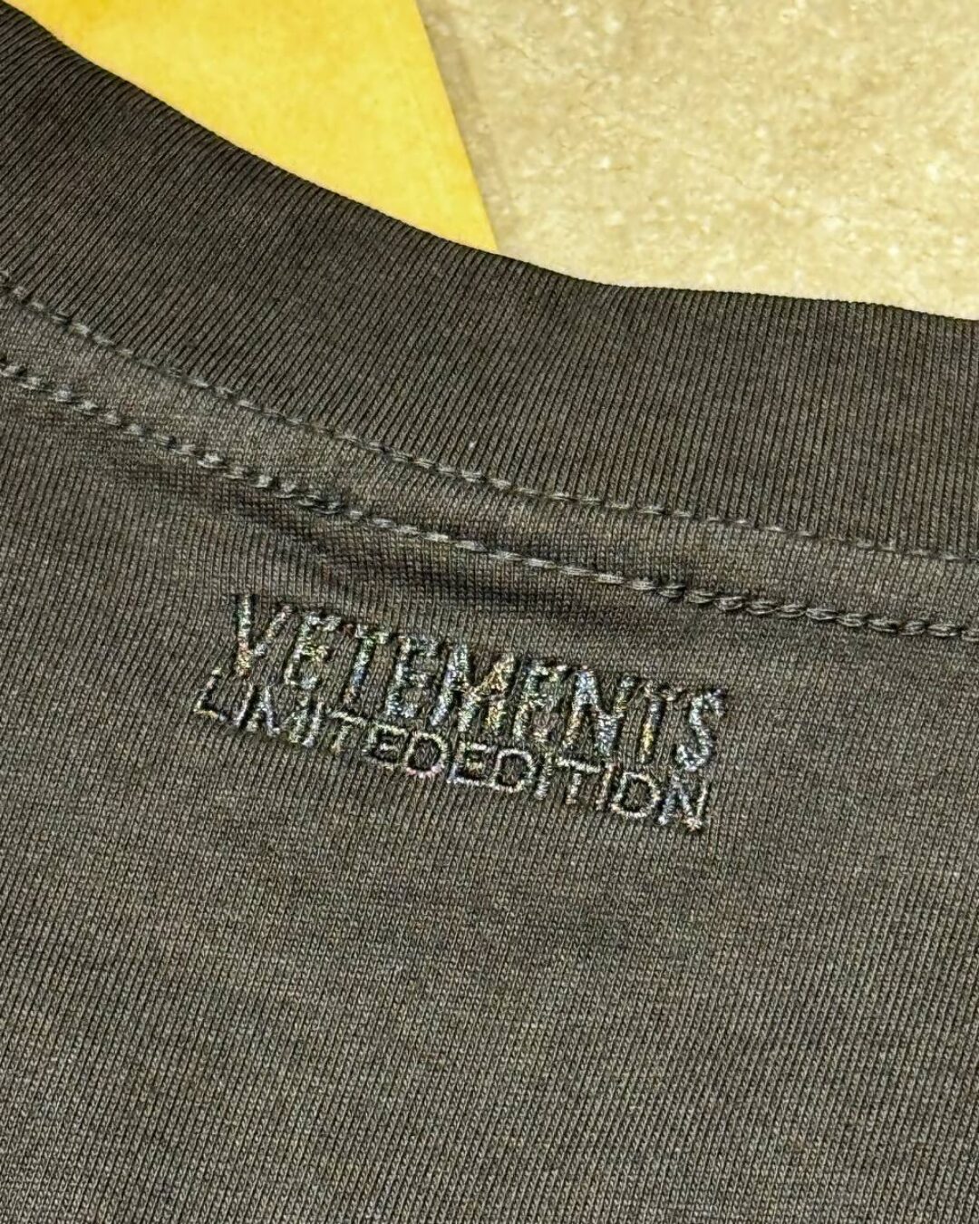 Футболка Vetements