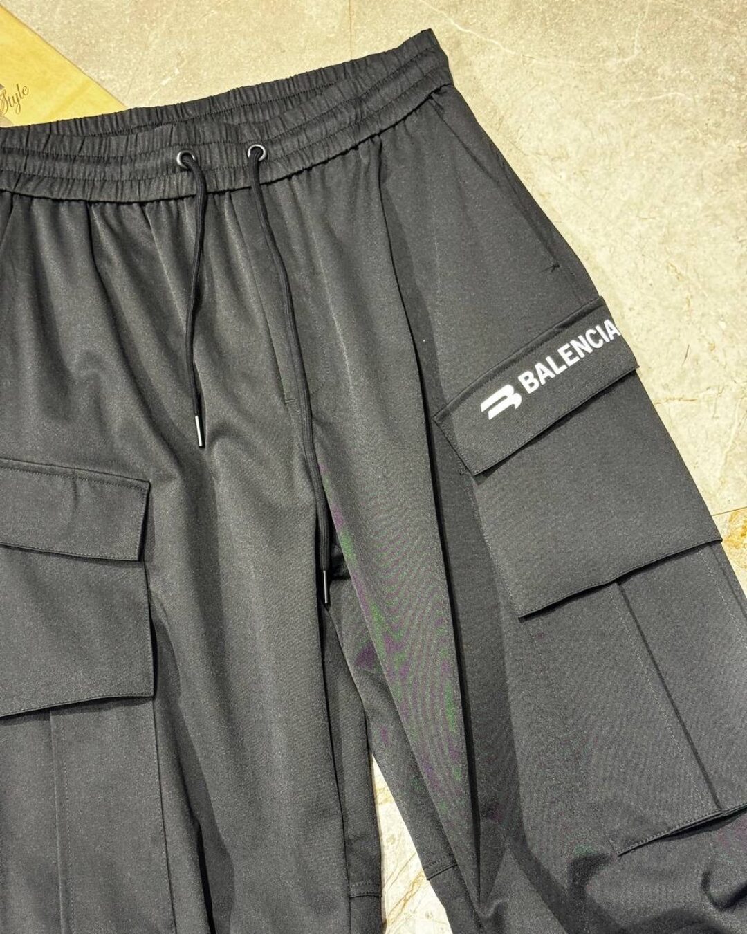 Штаны Balenciaga