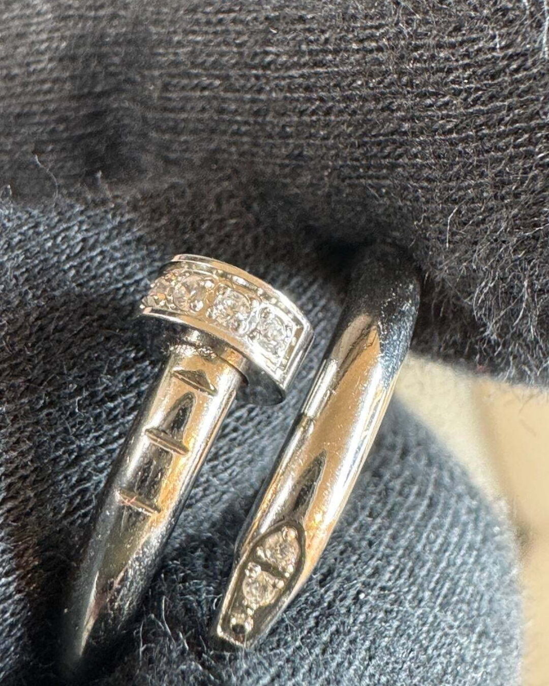 Кольцо Cartier Juste un Clou