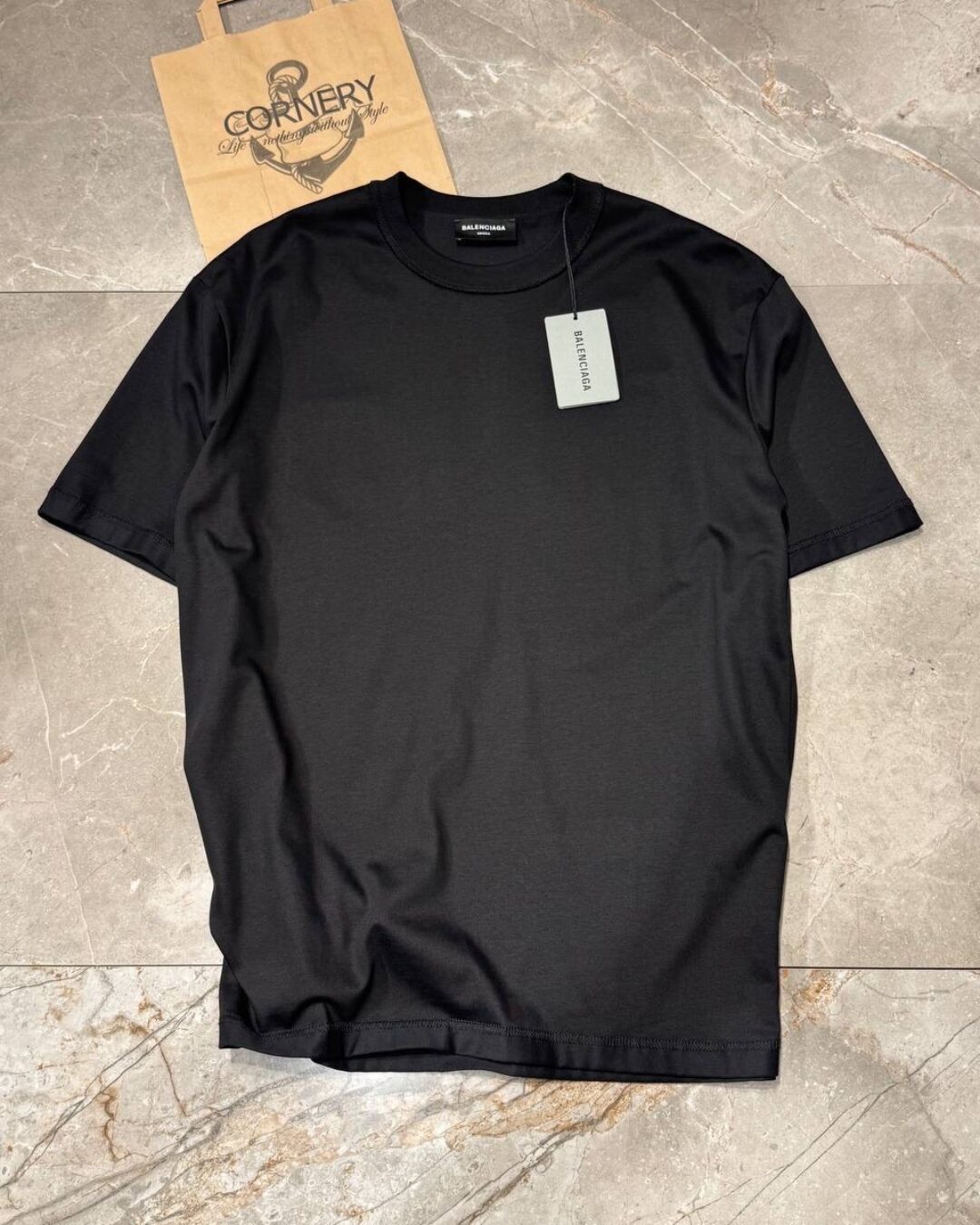 Футболка Balenciaga