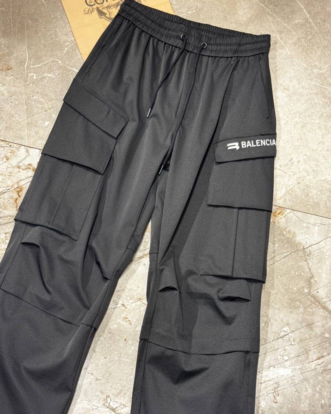 Штаны Balenciaga