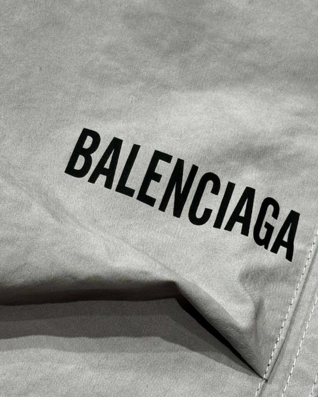 Штаны Balenciaga