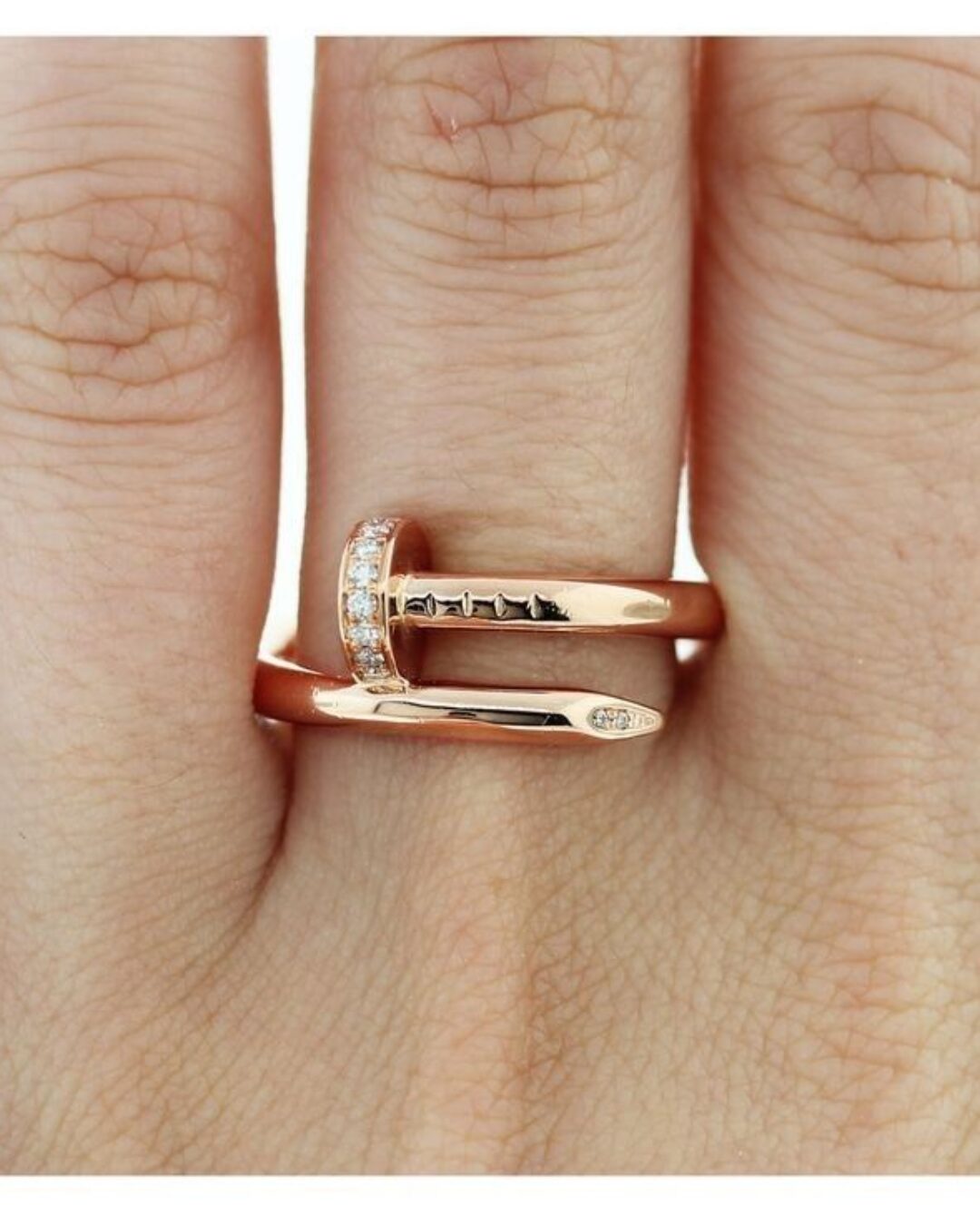 Кольцо Cartier Juste un Clou